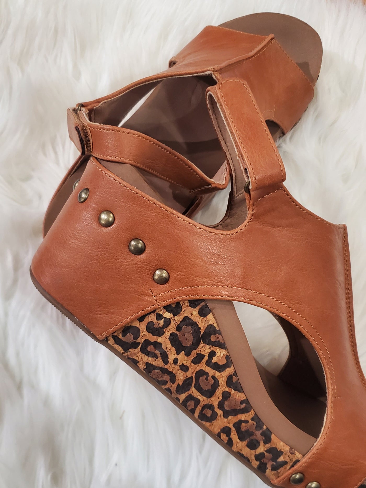 Carley Cognac Leopard