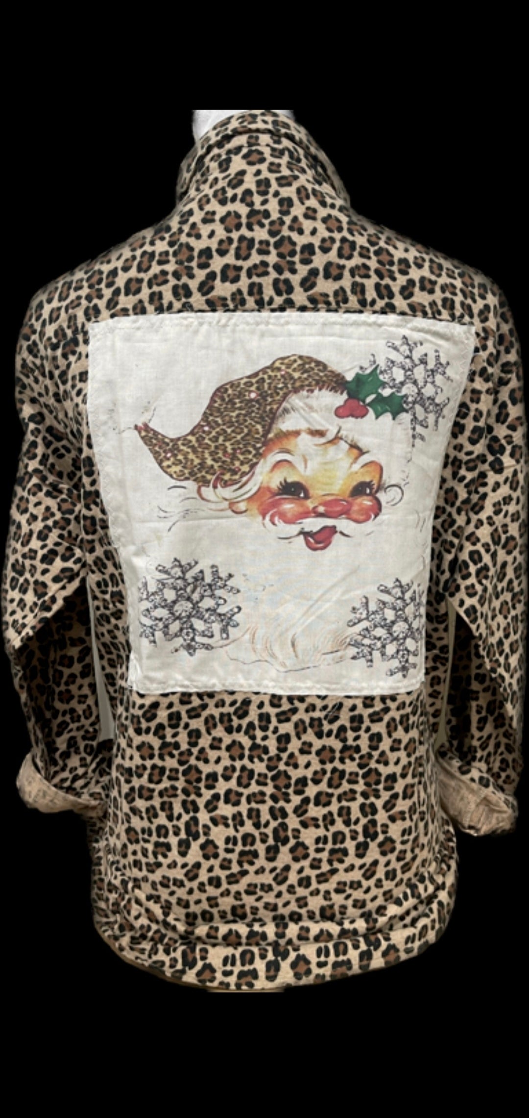 Leopard Flannel with Leopard Santa Hat