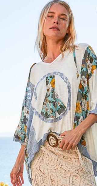 Peace Out Hoodie Blue